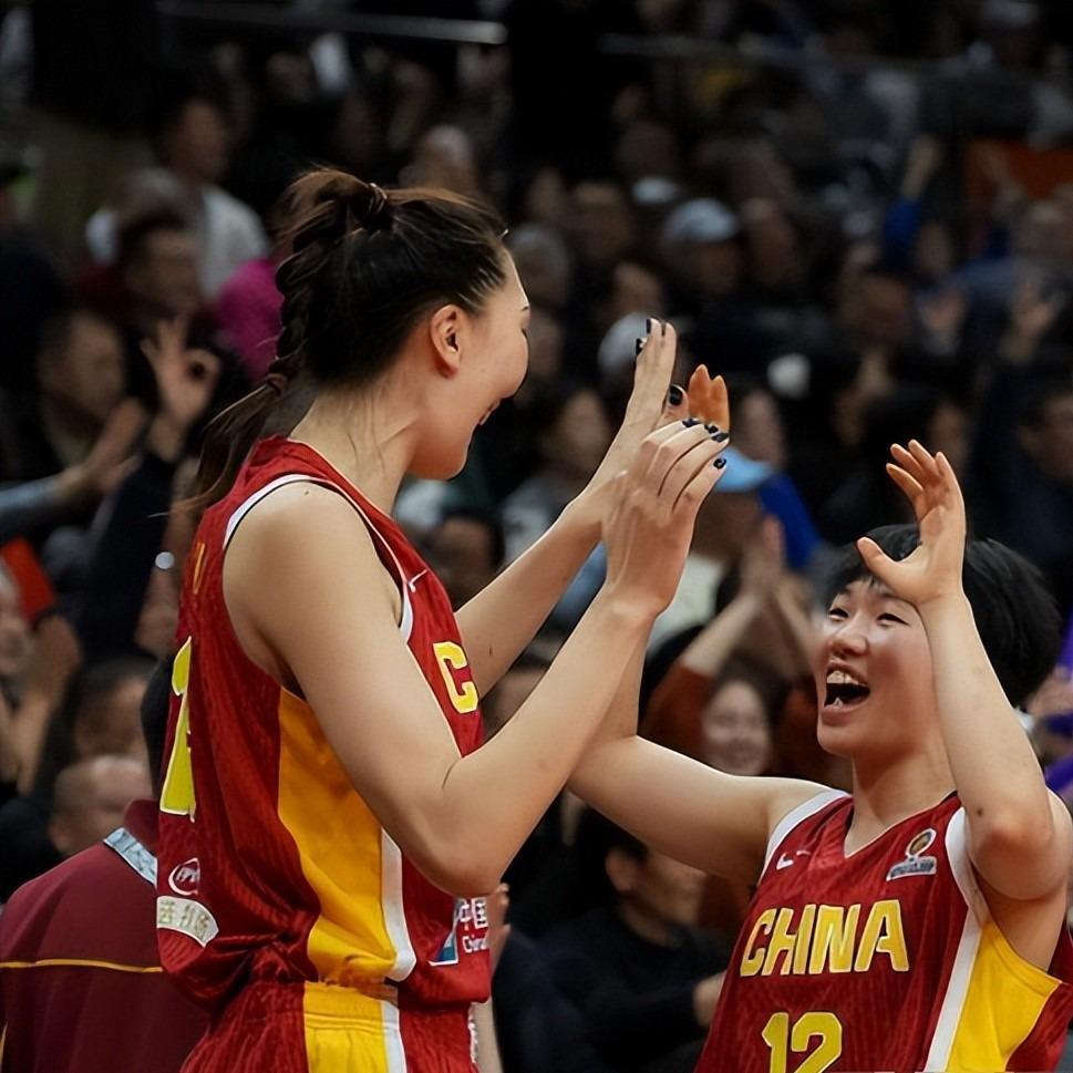 世预赛官方app下载-出线了!中国女篮84-74,数据一目了然,不是韩旭,最大功臣是她